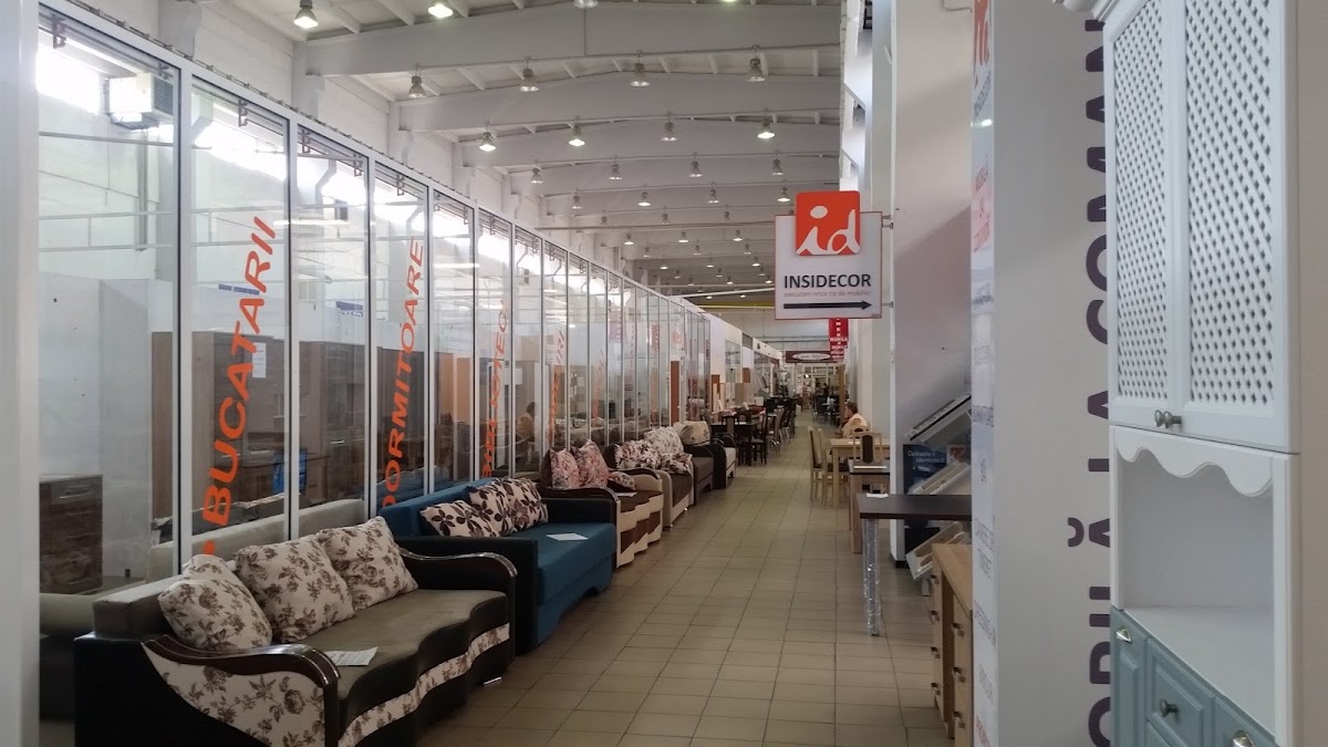 Fotografie de Alfa Center - Universul Mobilei