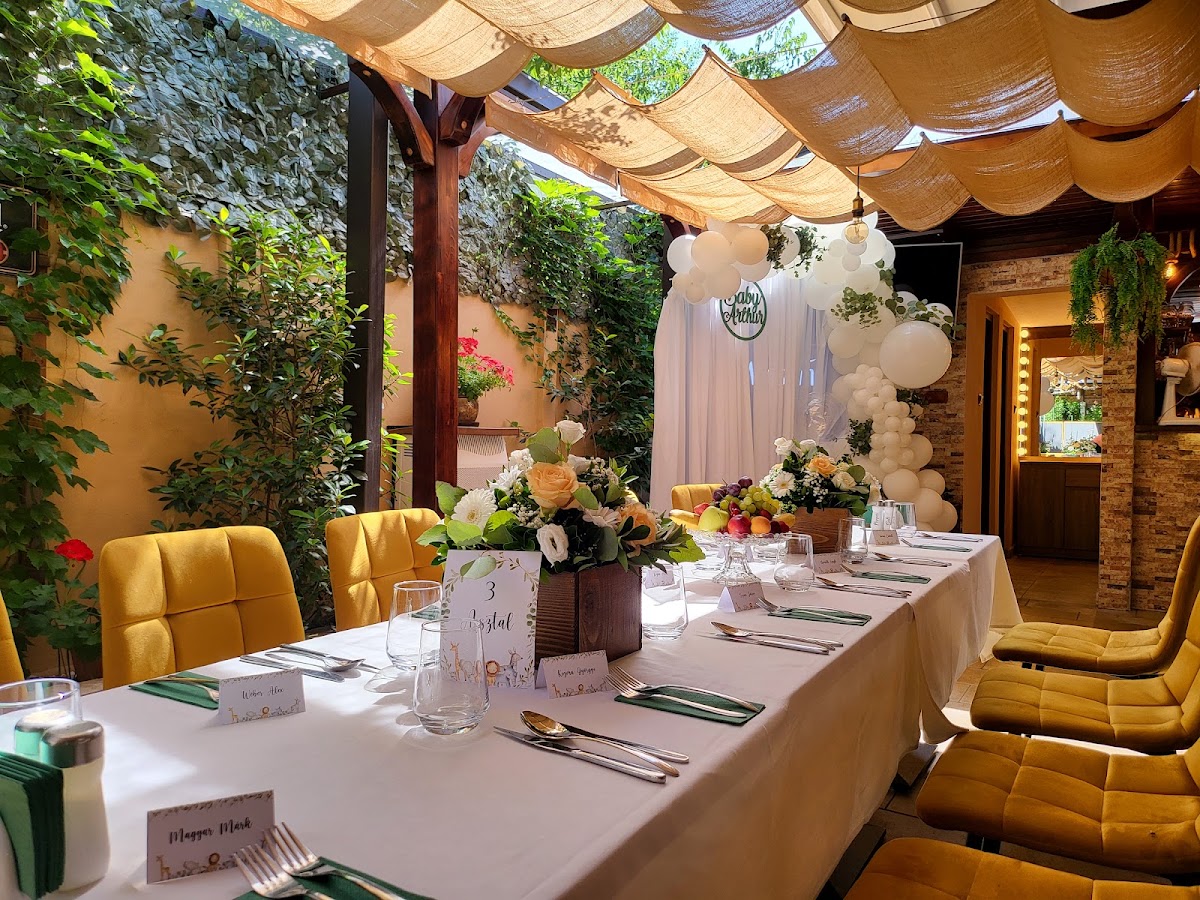 Photo de Dio / La Petite Maison aux Noix