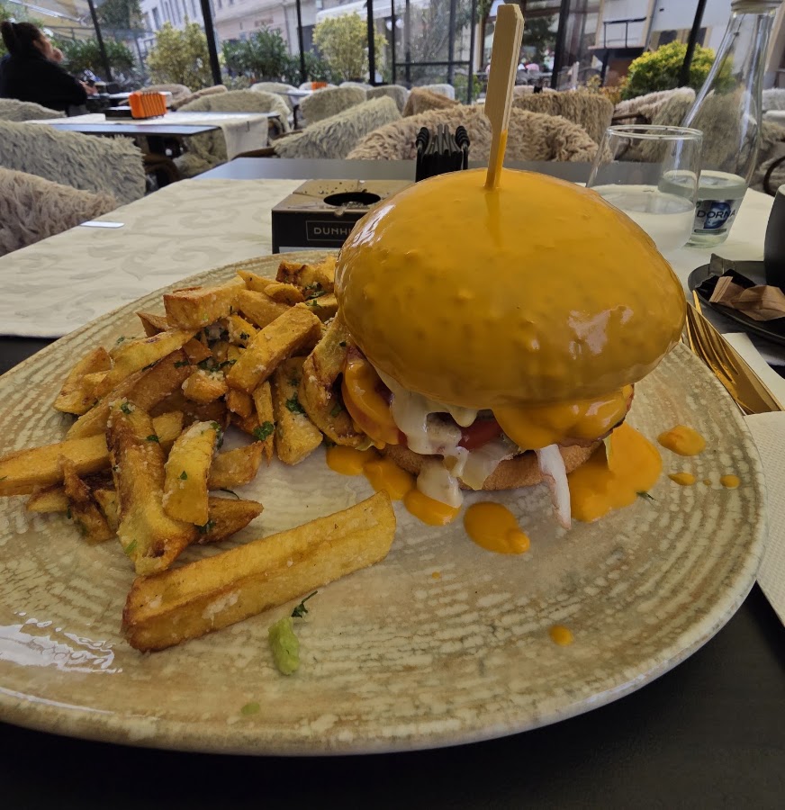 Fotografie de MIDTOWN SIX