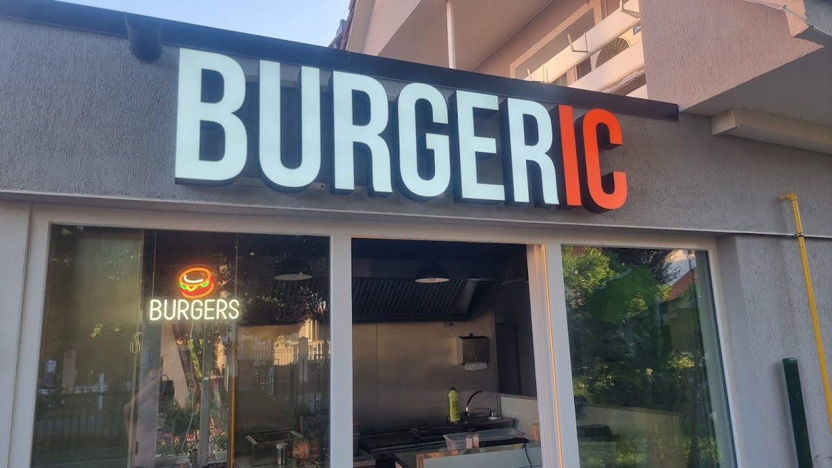 Fotografie cu BURGERIC