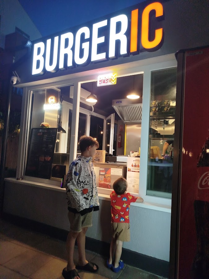 Fotografie de BURGERIC