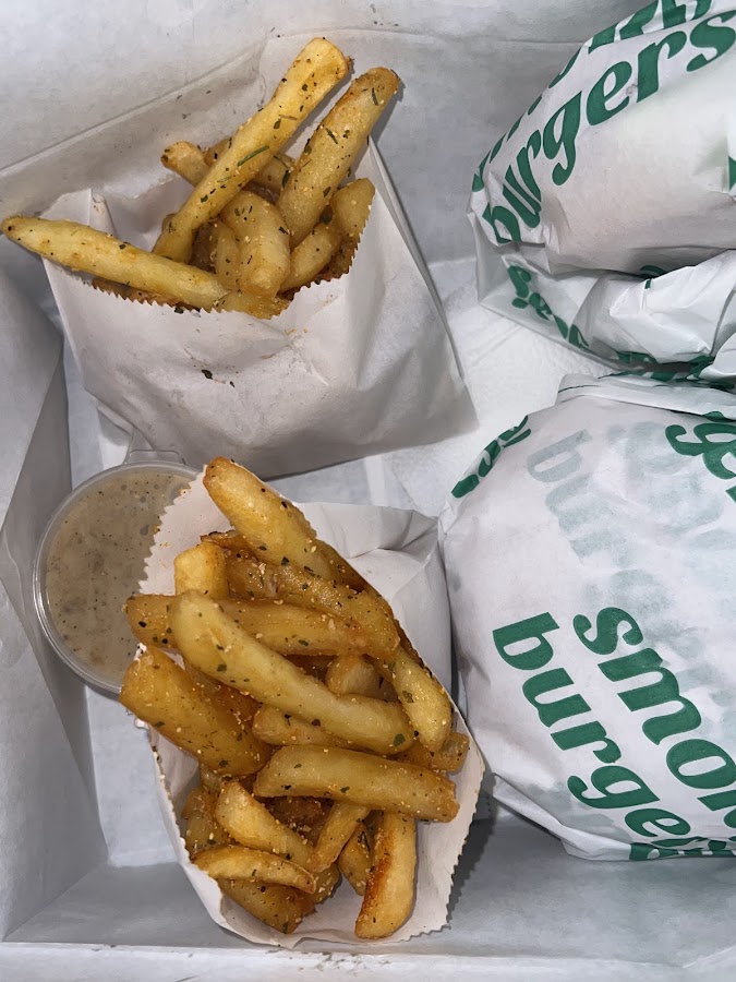 Fotografie de SMOKY BURGERS