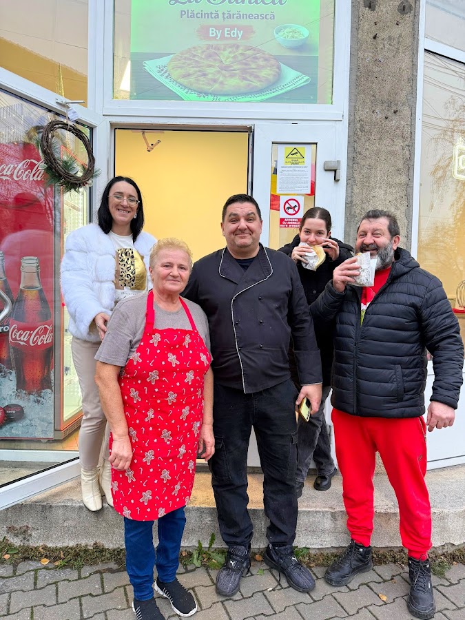 Foto von Plăcintăria "La bunica" by Edy