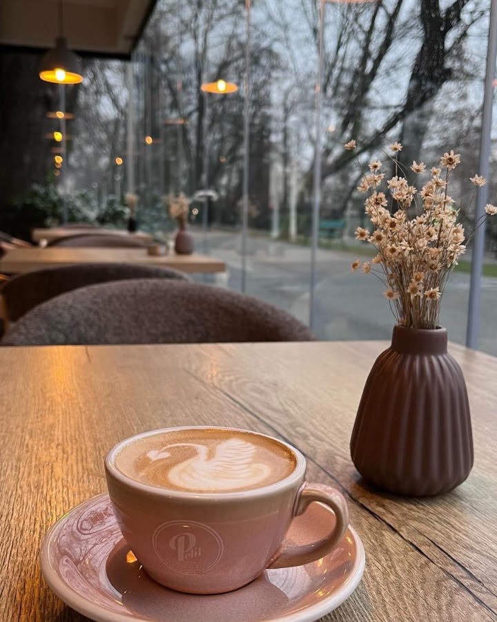 Foto von Petit Cafe