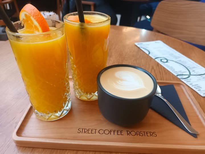 Foto von Street Coffee Roasters (Lotus Center)