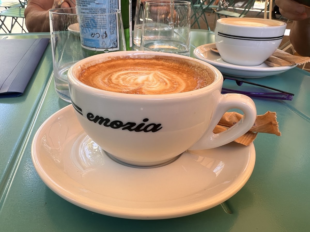 Foto di emozzia coffe club