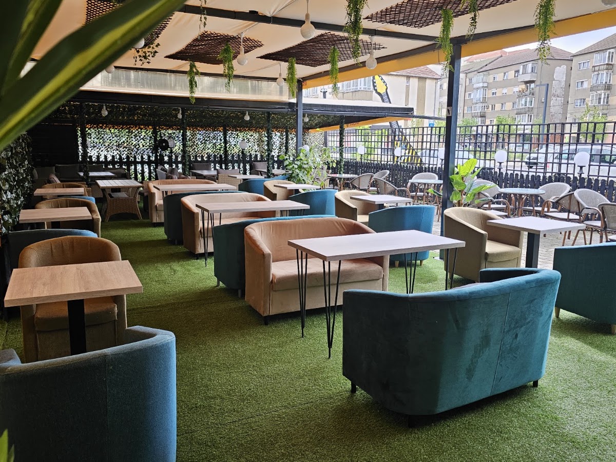 Foto di Stage Garden Cafe & Bar