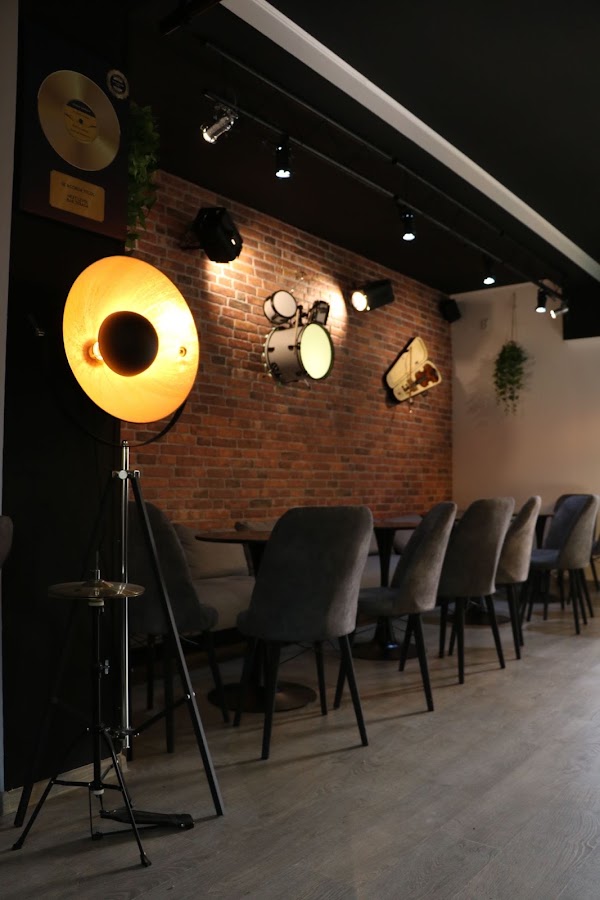 Foto di Stage Garden Cafe & Bar