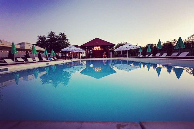 Fotografie de SunGarden&Pool-Câmpani