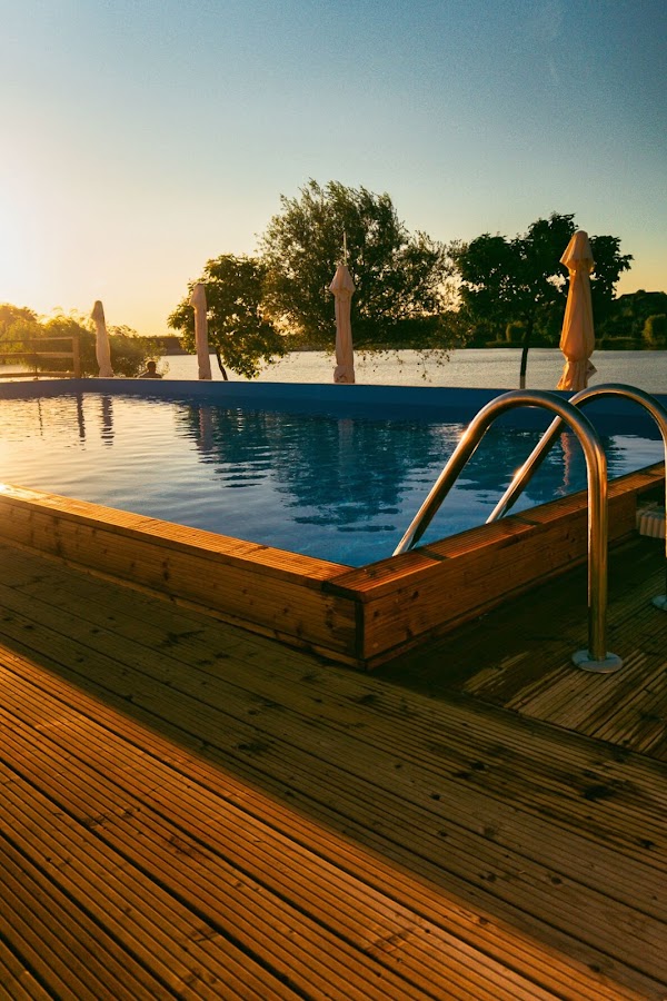 Photo de Arruba Garden | Piscină, Evenimente & Relaxare lângă Oradea