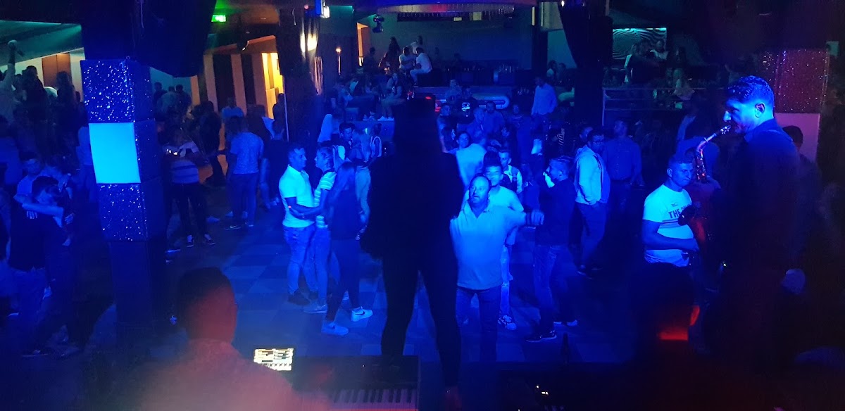 Foto della Discoteca Tineretului Rus