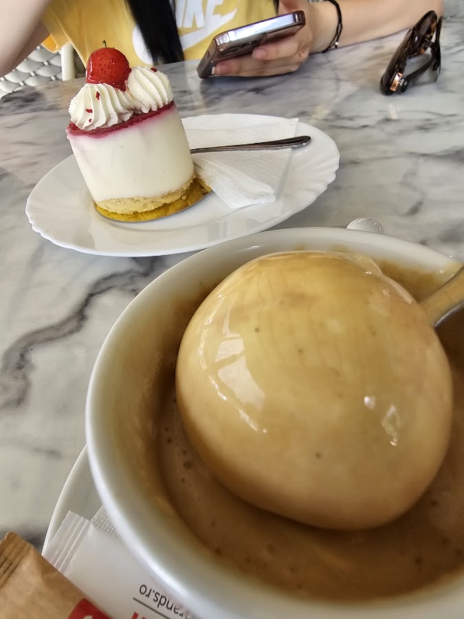 Fotografie de Cofetaria&Pizzeria Danessa