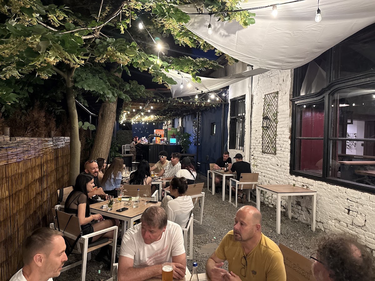 Foto von MORAV Bistro | Bar