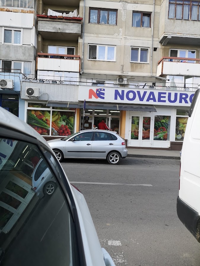 Foto des Novaeuro Markts