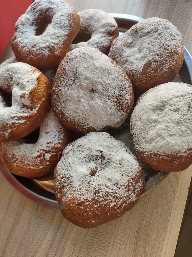 Photo of Delicii Bihorene piata Decebal