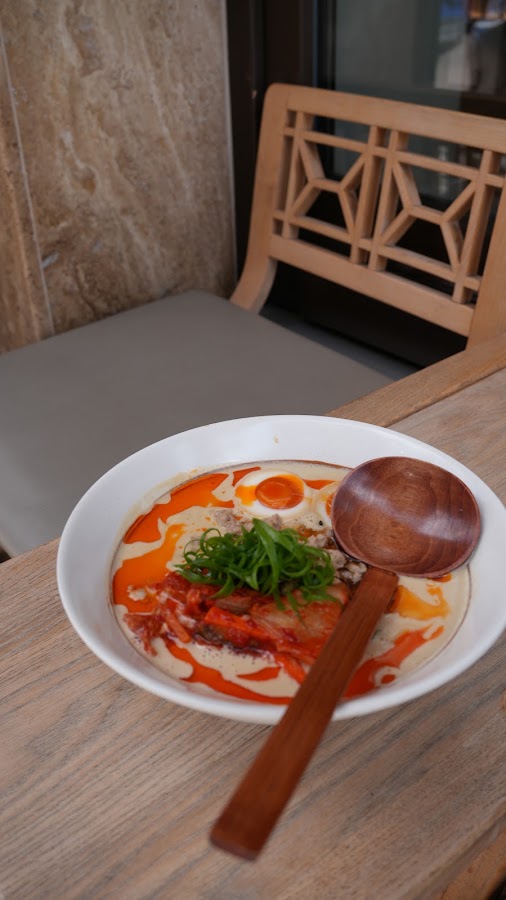 Fotografie de Yoshi Izakaya