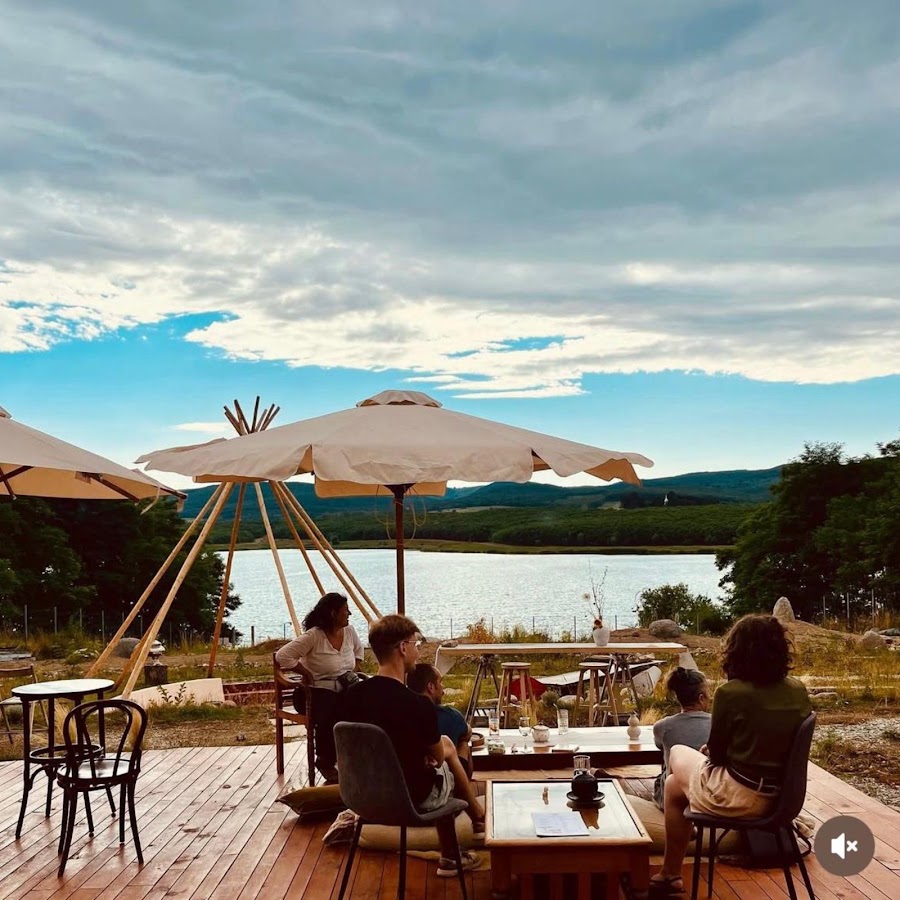 Foto di demmertea.ro/ Demmers Tea House România