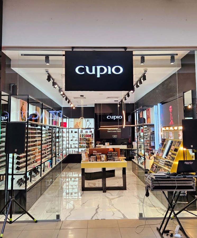 Photo of Cupio Lotus Center Oradea - Magazin de Manichiura si Makeup