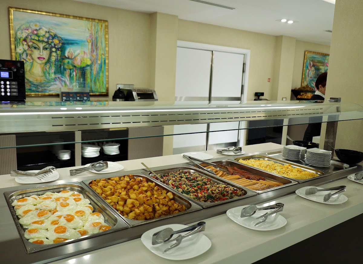 Foto von Complex Hotelier Wellness & Spa Perla - Hotel patru stele