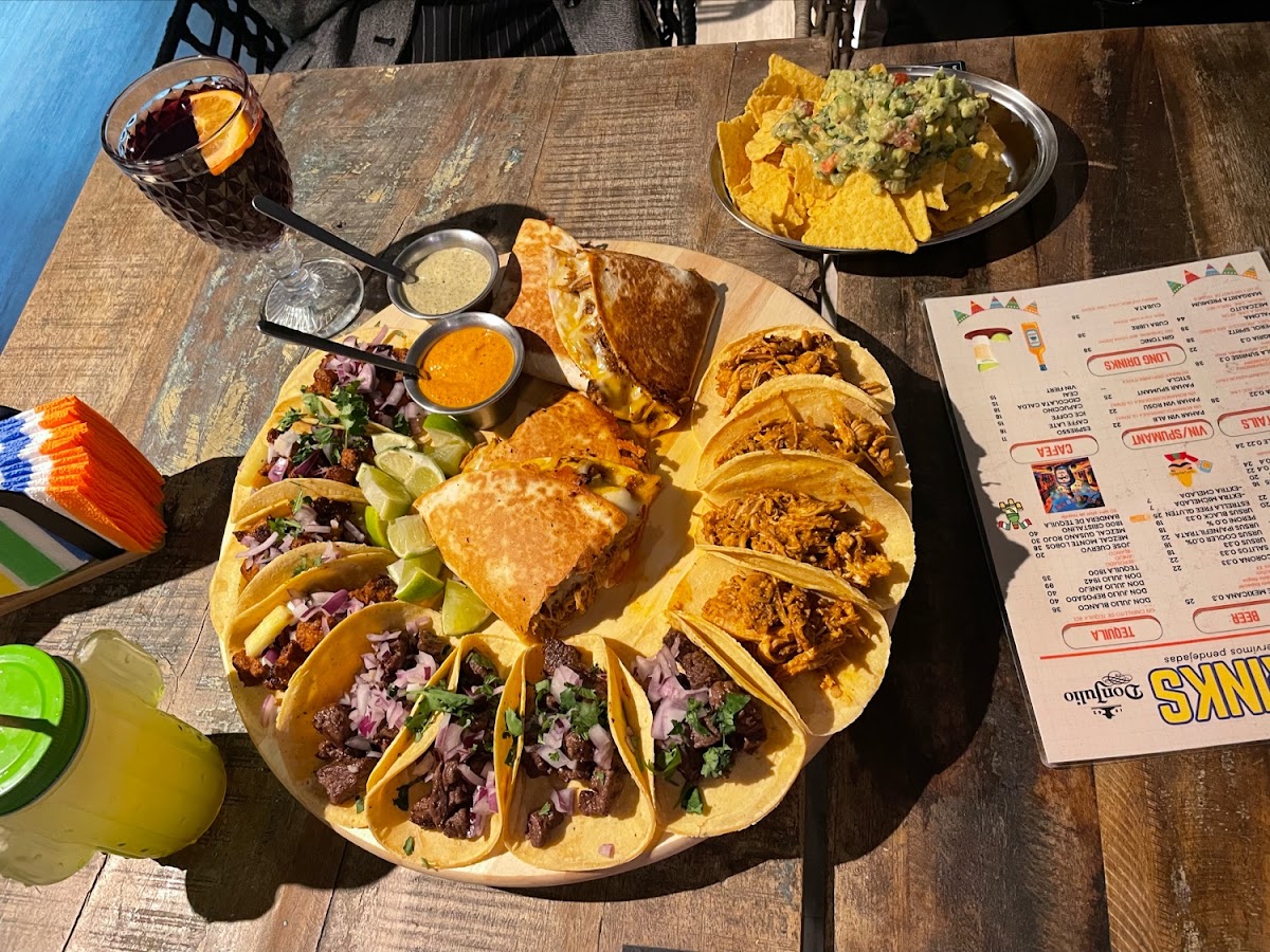 Photo de Casa de Tacos Victoriei