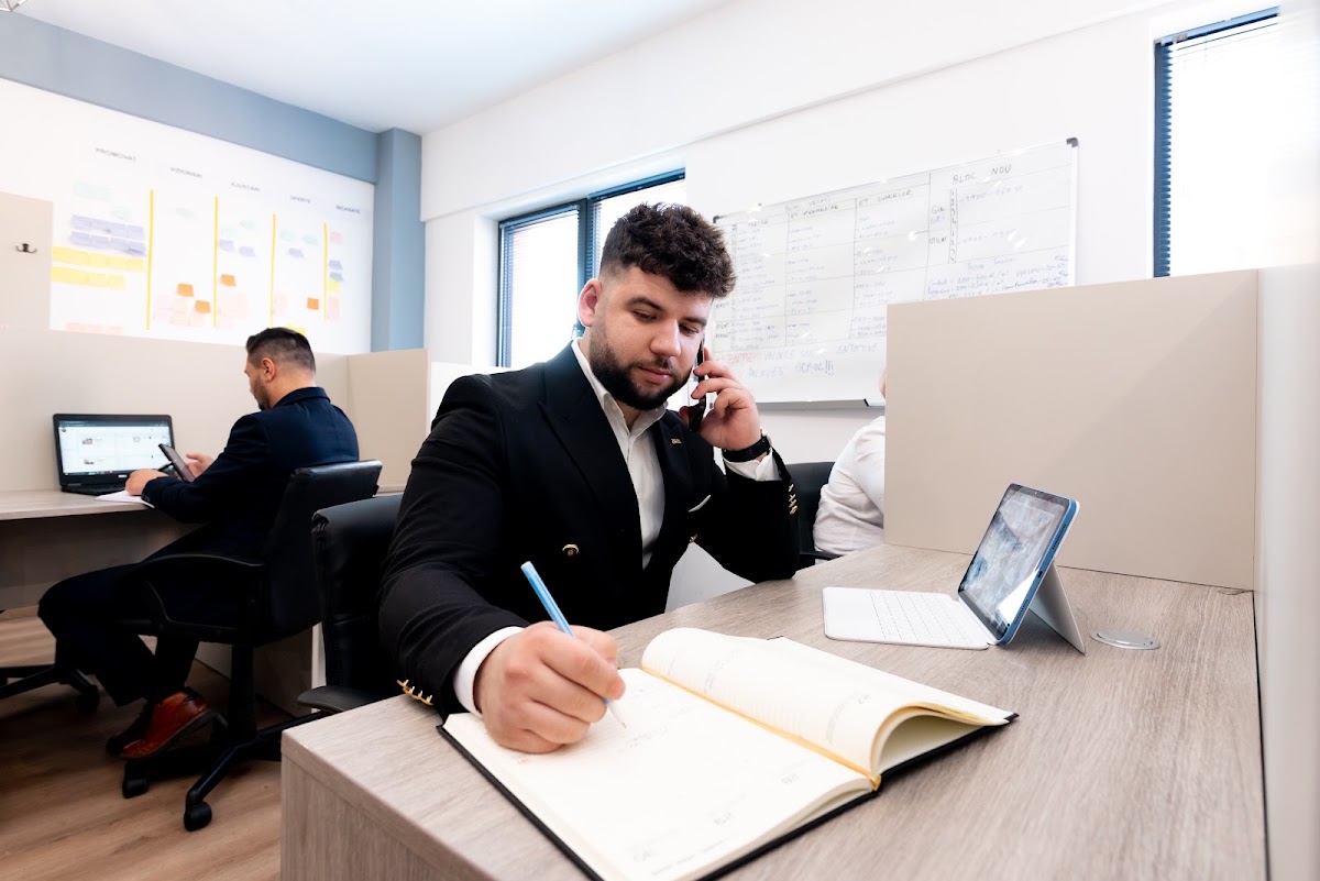 Foto von RECO Imobiliare - Locul 1 Top Afaceri Romania - Firma de incredere