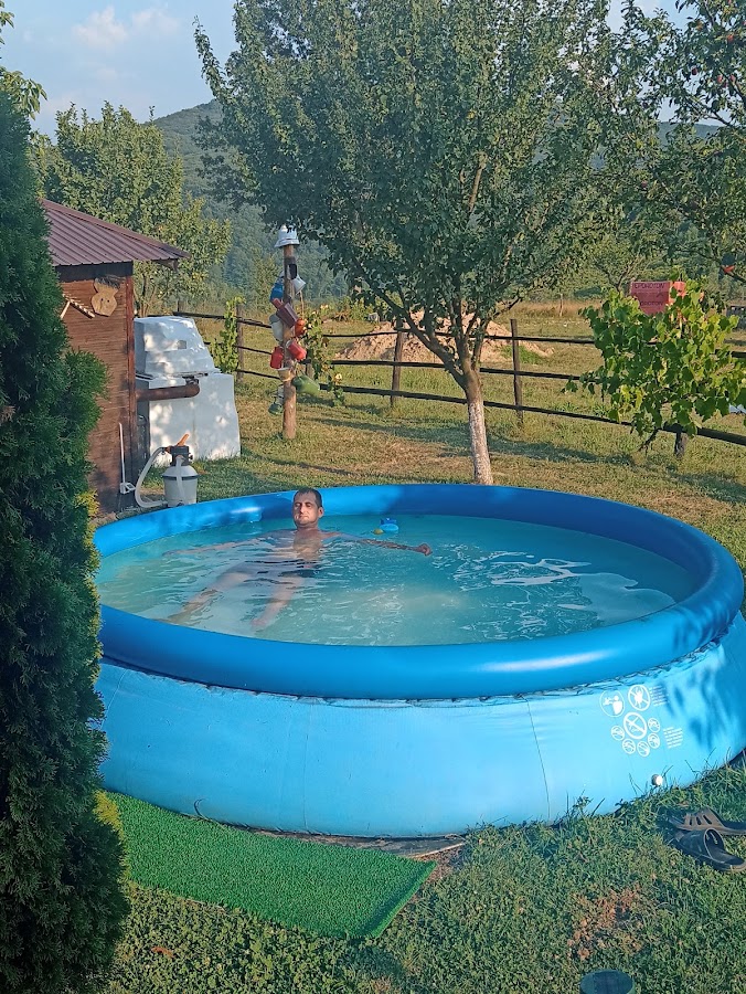Photo de Camping DAScamping Vârciorog