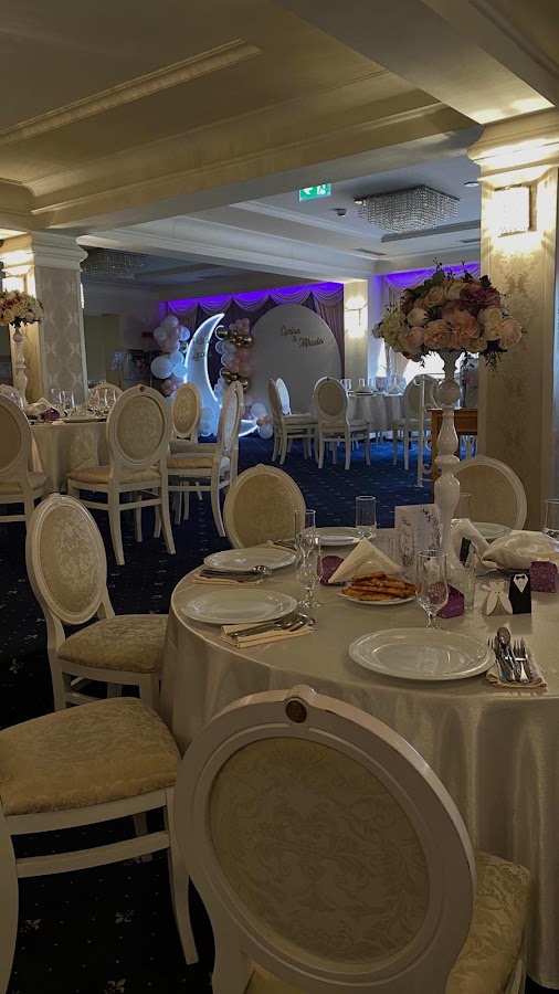 Fotografie de Club Art - restaurant, terasa, sala de evenimente
