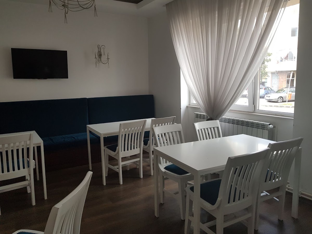 Foto di Felice Oradea Party Place
