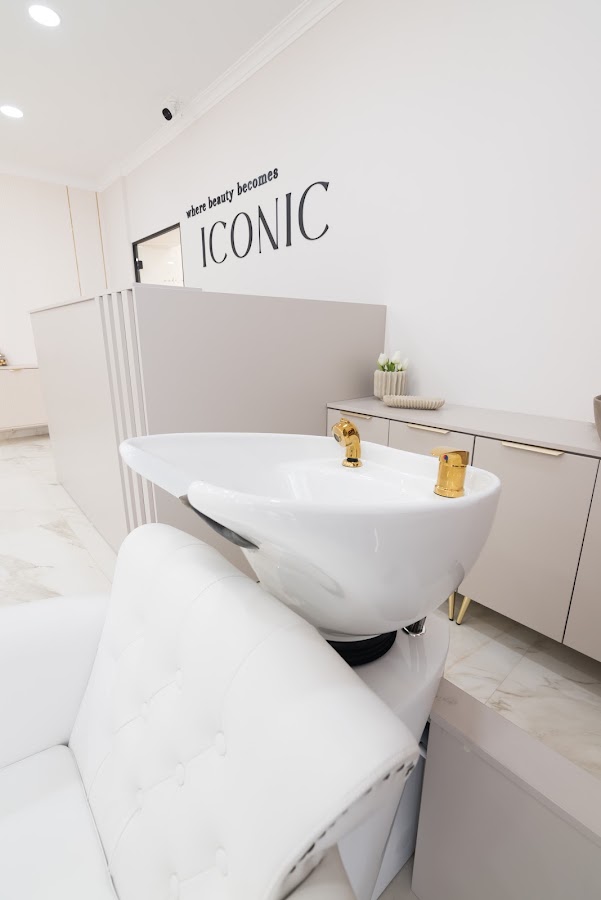 Fotografie de ICONIC Beauty Studio 2.0