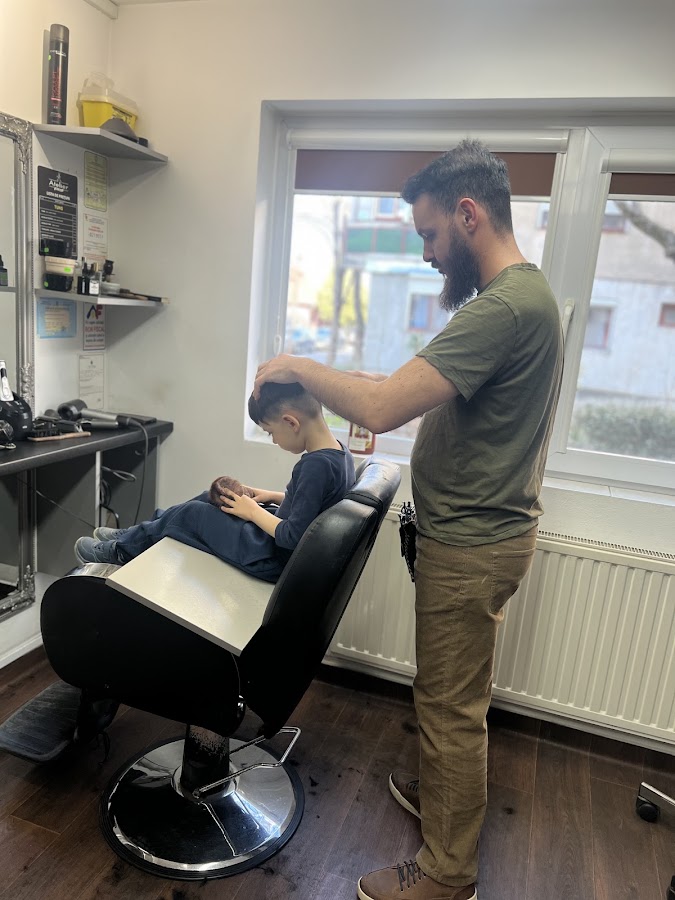 Photo of Matei Butariu Barber Stylist