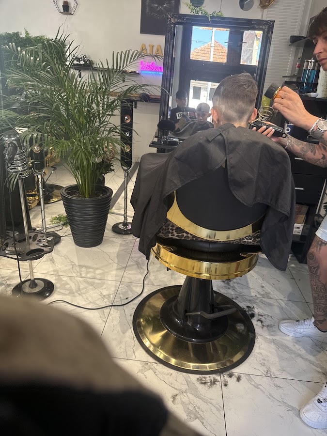 Foto di Salon Snoopy BarberShop
