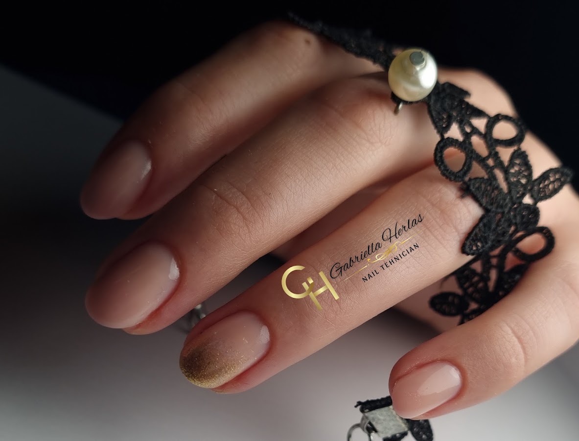 Photo de Nail Concept by Gabriella Herlas
