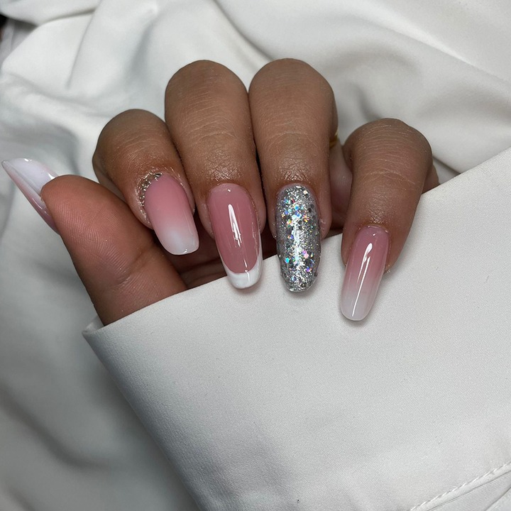 Photo of Alexandra Nagy Nail Art