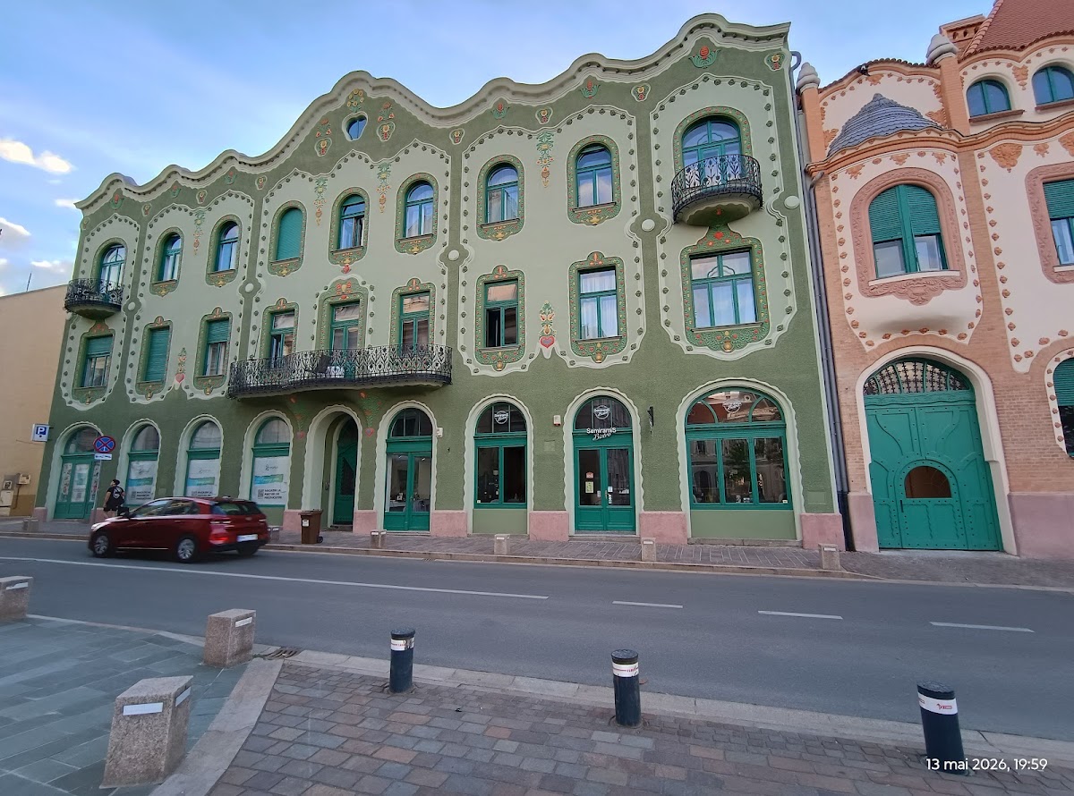 Photo of Theater square