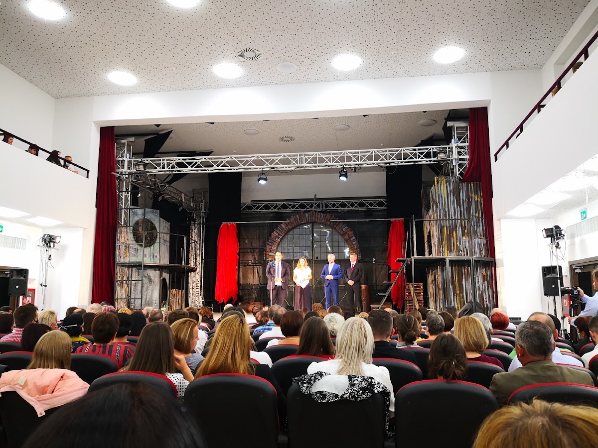 Photo du Théâtre Municipal Szabó Ódzsa