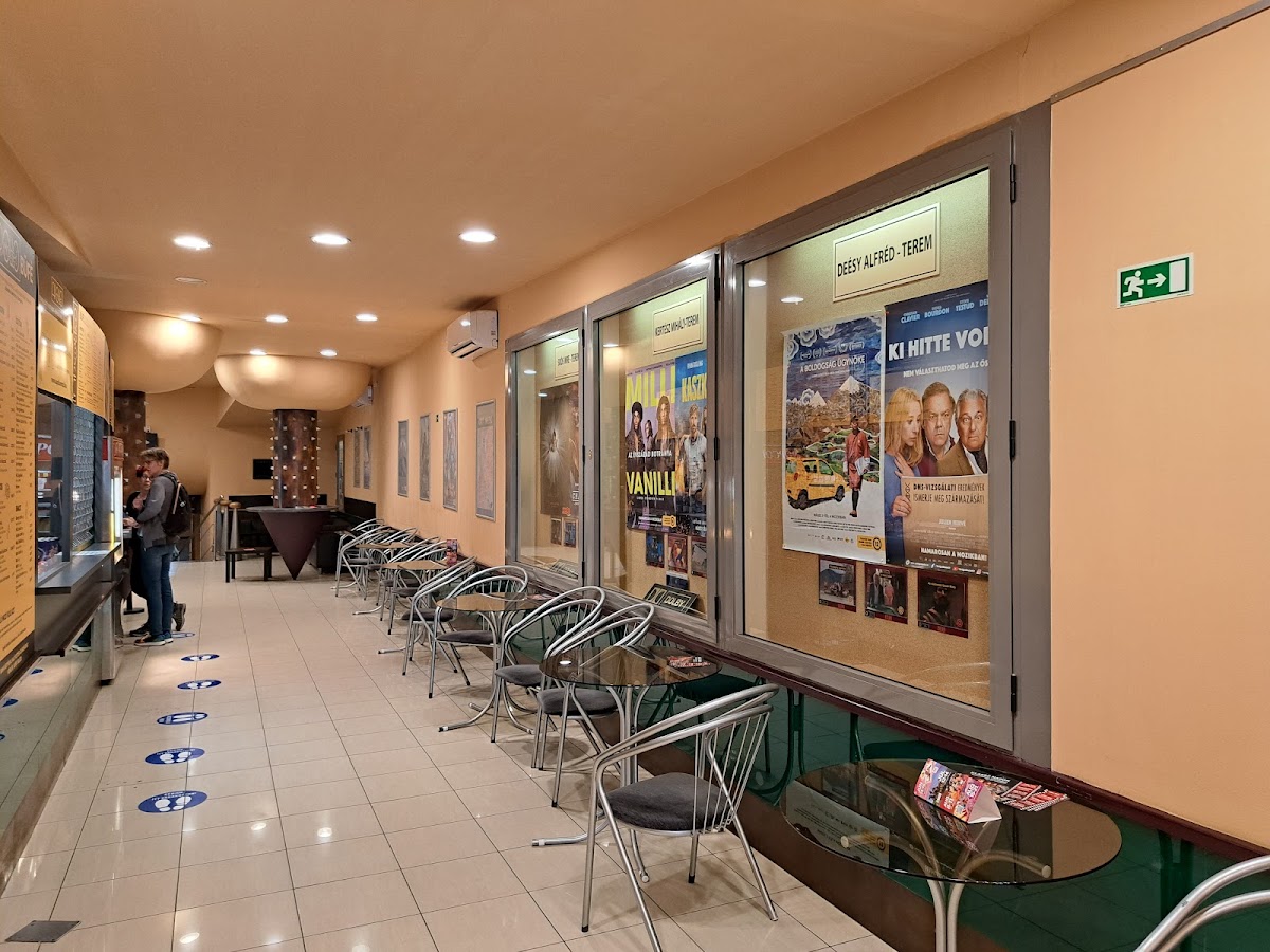 Fotografie de Apollo Cinema