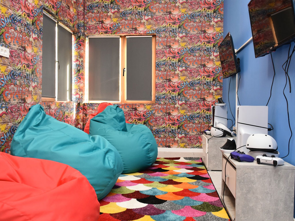 Foto von Rainbow Kids Playground