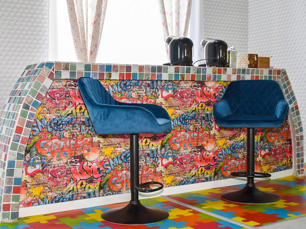 Foto von Rainbow Kids Playground