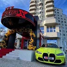 Fotografie de Red Sevens X