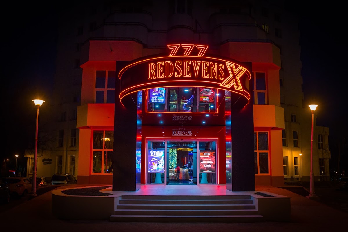 Fotografie de Red Sevens X