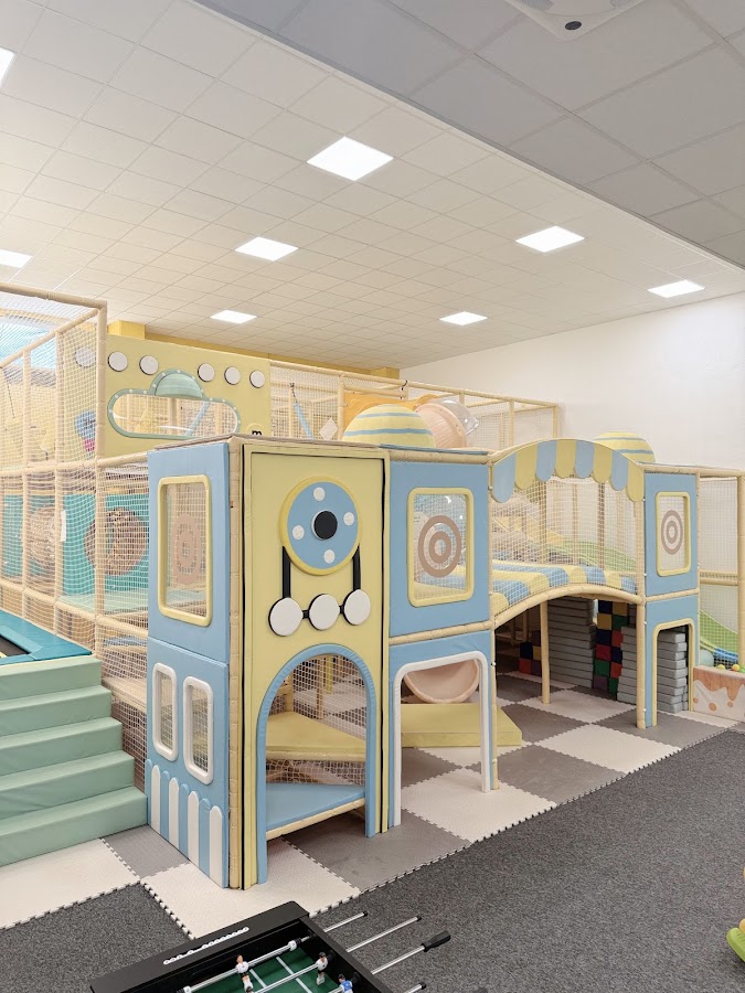 Cover photo of Pingwin KIDS - Loc de joacă pentru petreceri și evenimente pentru copii