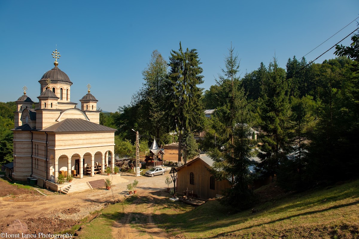 Foto von Mănăstirea Izbuc