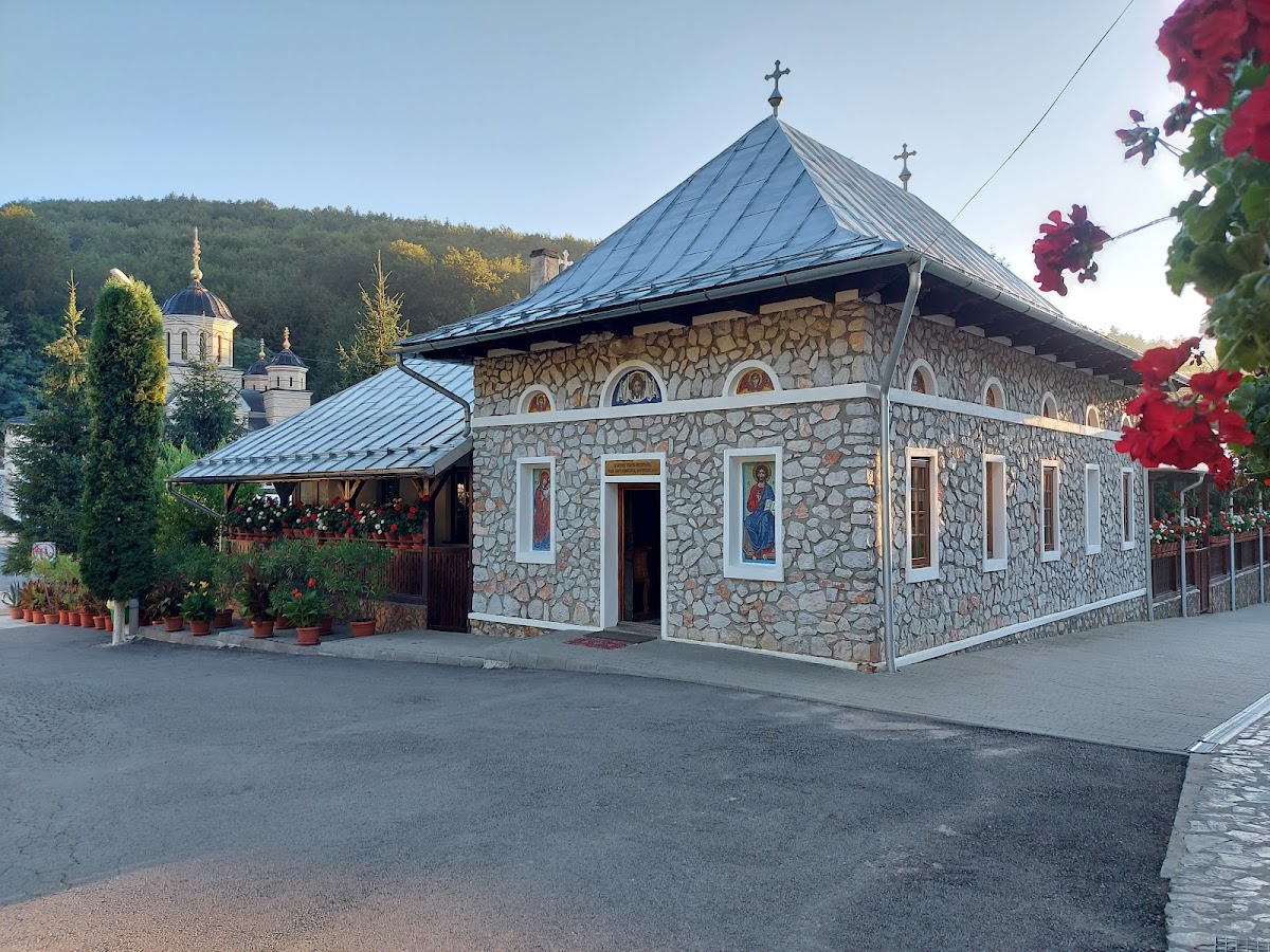 Foto von Mănăstirea Izbuc