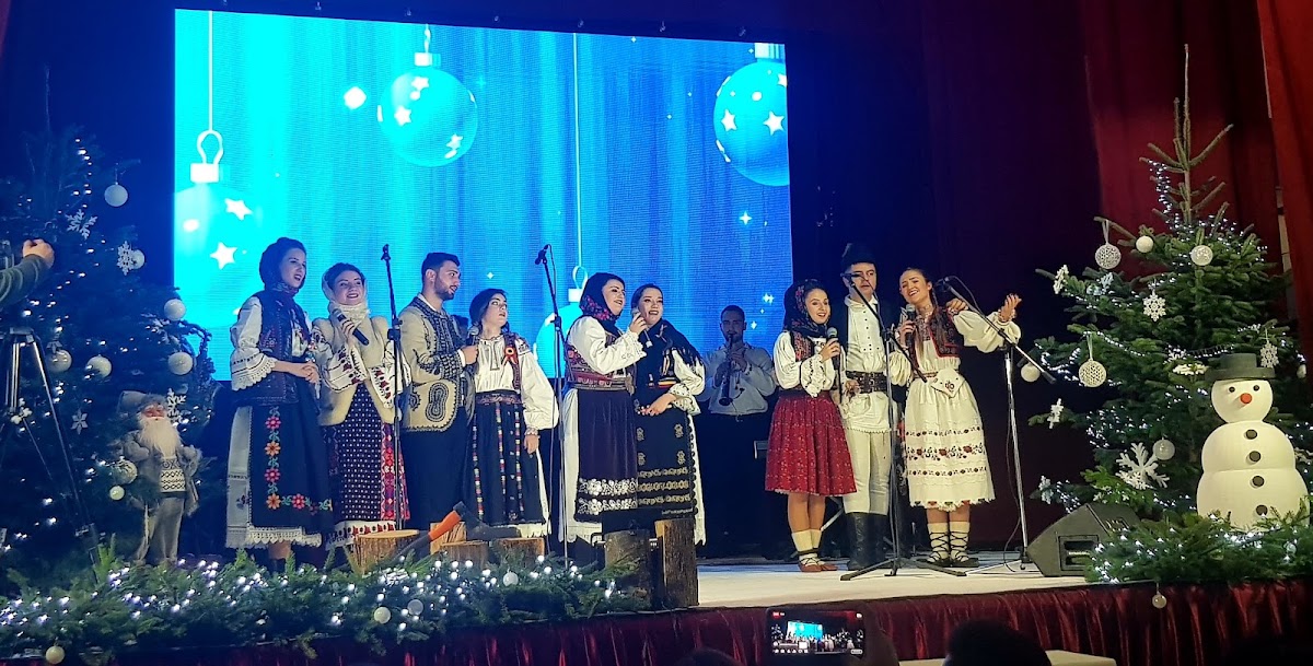 Foto von CASA DE CULTURĂ
