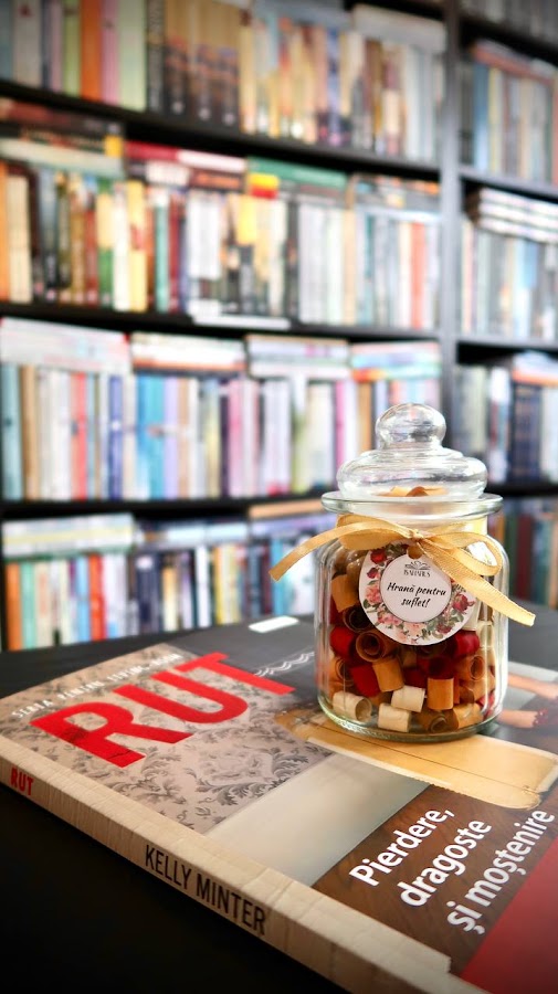 Foto di Editura Isaharus