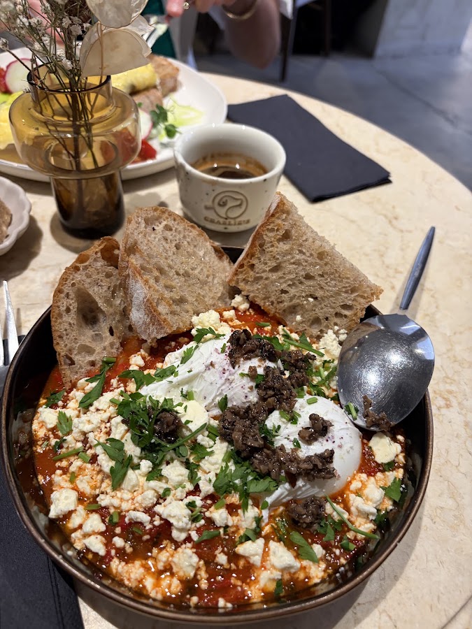 Foto von Charlie's Specialty Coffee And Brunch