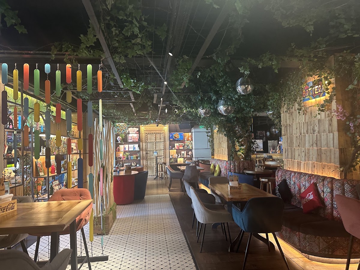 Photo of La Bottega - bucatarie urbana