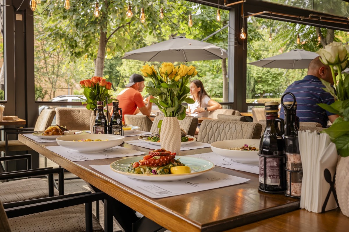 Foto von Noi Restaurant