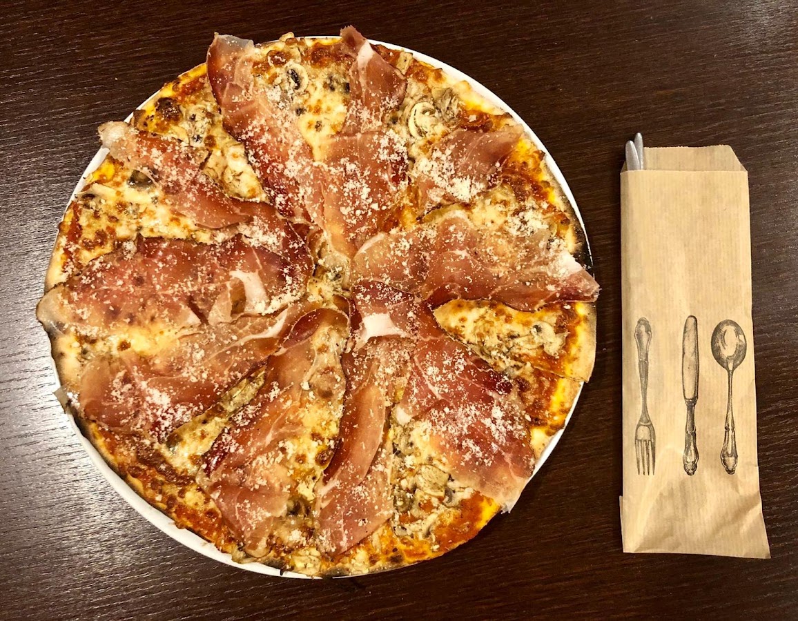 Fotografie cu Pizza Vera Arad