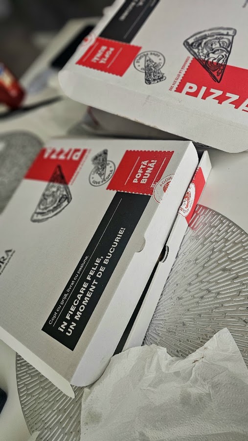 Fotografie de AGORA Delivery